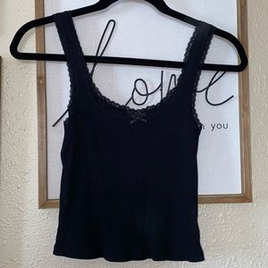 Laced cropped tank.